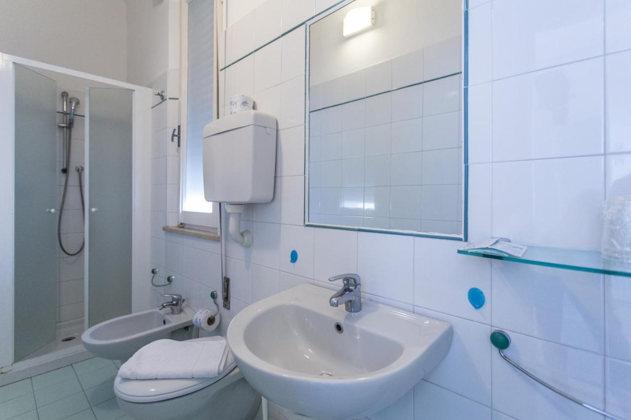 Hotel Savana Rimini Eksteriør billede