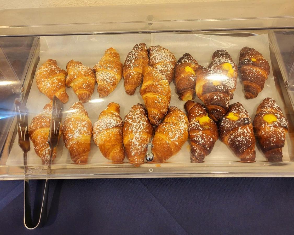 Hotel Savana Rimini Eksteriør billede