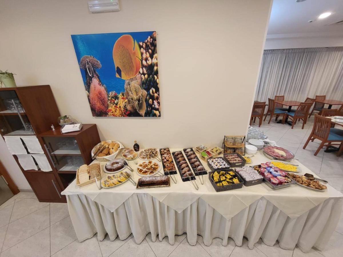 Hotel Savana Rimini Eksteriør billede